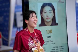 BIB: 
                            <button type="button" onclick="openModal(27887991)" class="btn btn-primary btn-sm float-right btn-popup" data-toggle="modal" data-target=".modal-high-quality">
                        <i class="fas fa-shopping-cart"></i> Add to Cart
                    </button>
                                            <button type="button" onclick="isThisMe(27887991, true)" class="btn btn-success btn-sm float-right btn-popup btn-isme hidden" data-toggle="tooltip" data-placement="bottom" title="นี่คือรูปของคุณใช่ไหม คลิกที่นี่เพื่อเอาเข้าอัลบั้ม">
                        <i class="fas fa-plus"></i> Add to album
                    </button>
                    <button type="button" onclick="isThisMe(27887991, false)" class="btn btn-warning btn-sm float-right btn-popup btn-isnotme hidden">
                        <i class="fas fa-ban"></i> Remove from album
                    </button>